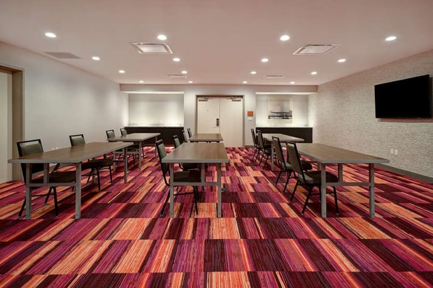 Images Home2 Suites by Hilton Eau Claire South