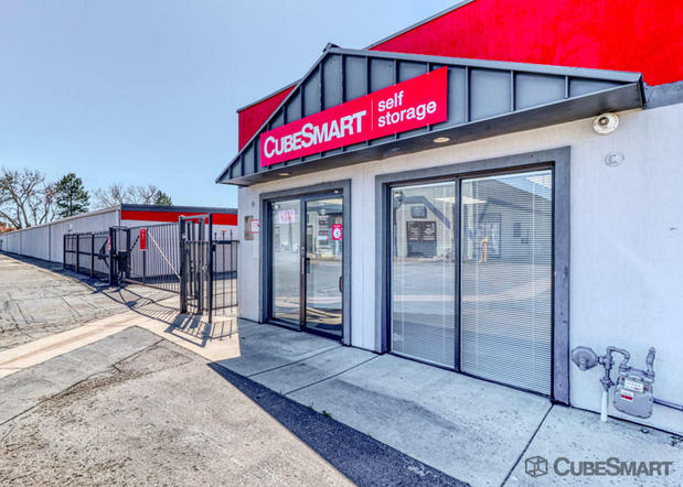 Images CubeSmart Self Storage