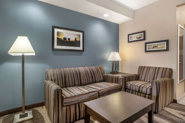 Images Best Western Plus Lake Jackson Inn & Suites