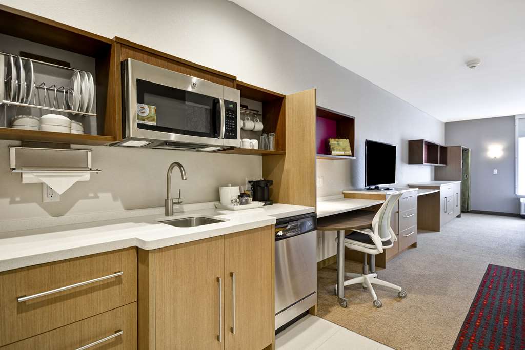 Guest room