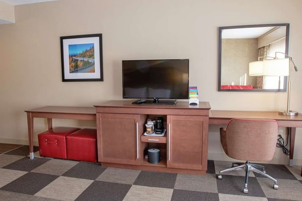 Images Hampton Inn & Suites Boone