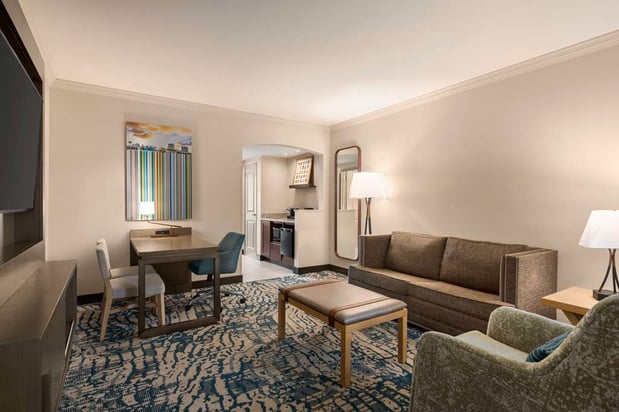 Images Embassy Suites by Hilton Tampa Downtown Convention Center