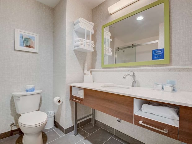 Images Hampton Inn and Suites Williamstown Ark Encounter