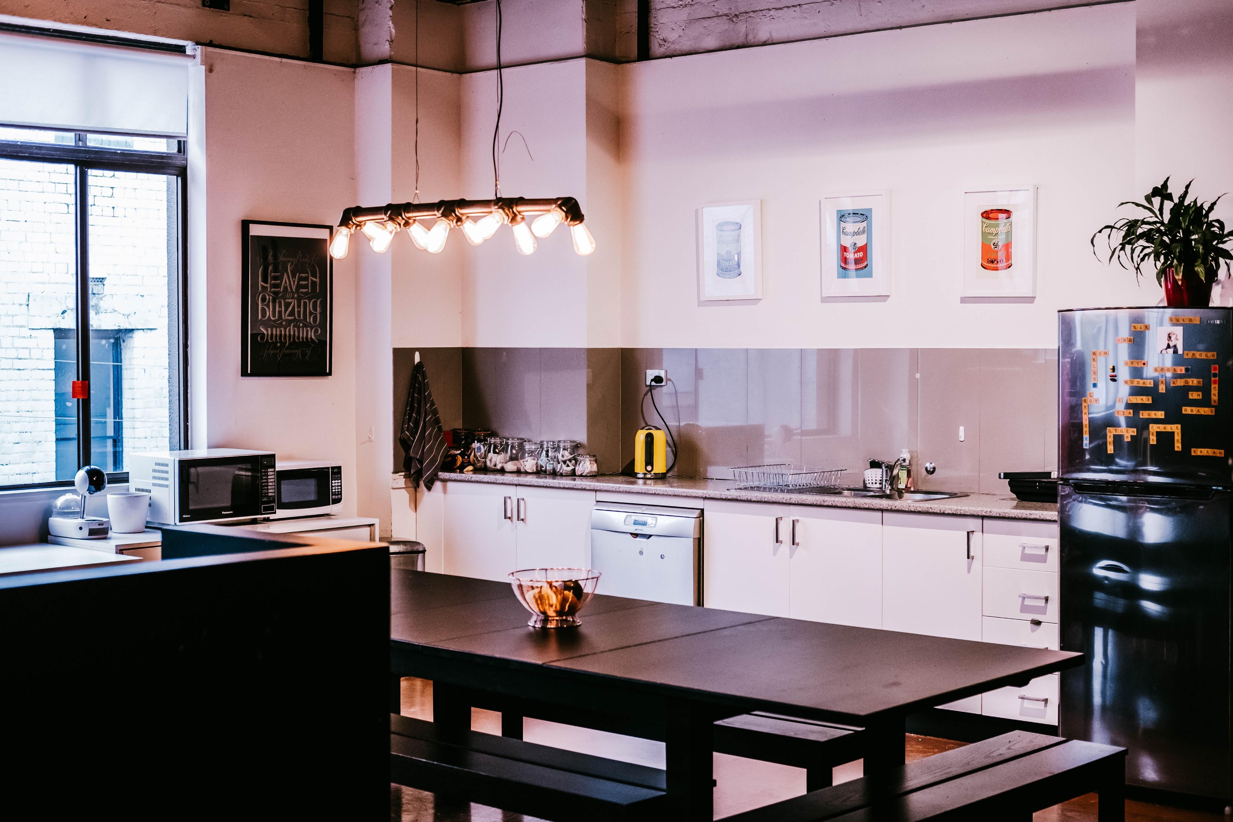 Images REBORN Digital Agency
