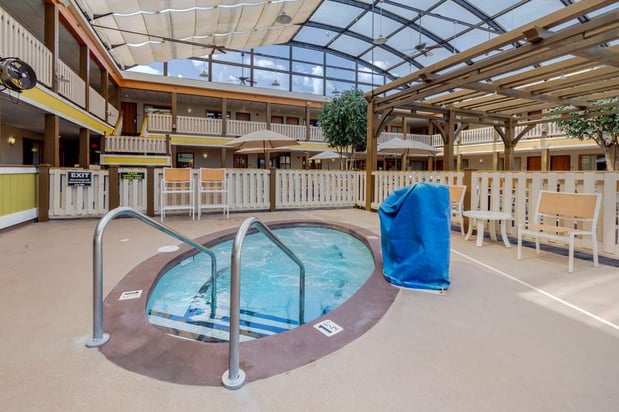 Images Best Western Plus Dubuque Hotel & Conference Center