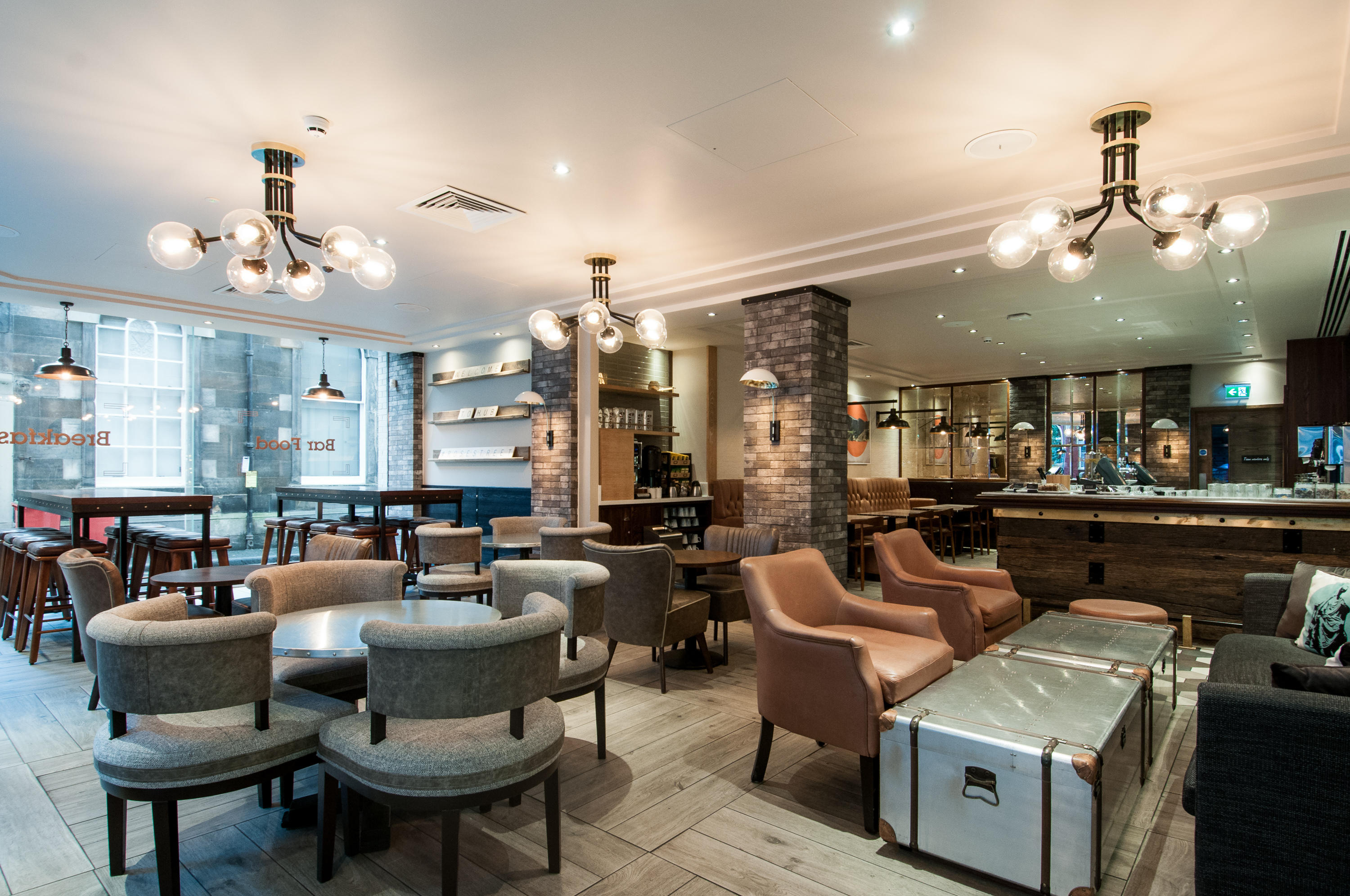 hub by Premier Inn Lounge Cafe Bar hub by Premier Inn Edinburgh City Centre (Rose Street) hotel Edinburgh 03333 213104