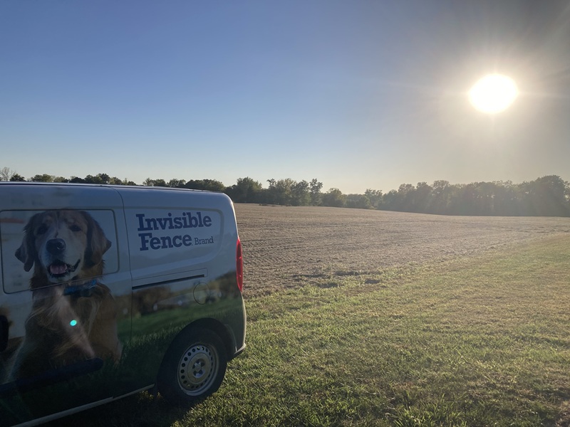 Invisible Fence® installation in progress in Johnson County, IN
