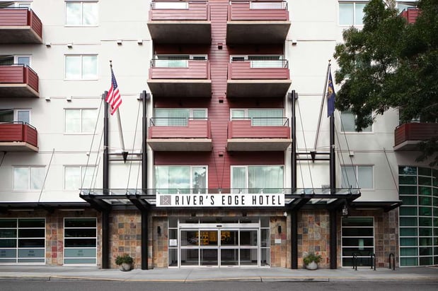 Images River's Edge Hotel Portland, Tapestry Collection by Hilton
