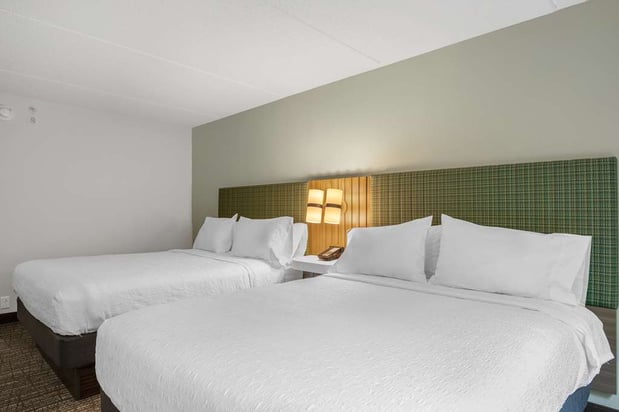 Images Hampton Inn & Suites Lake George