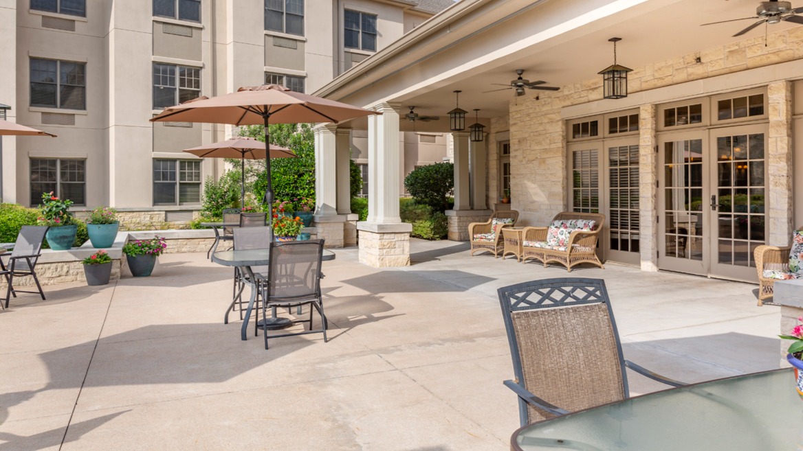 Brookdale Northwest Hills Patio