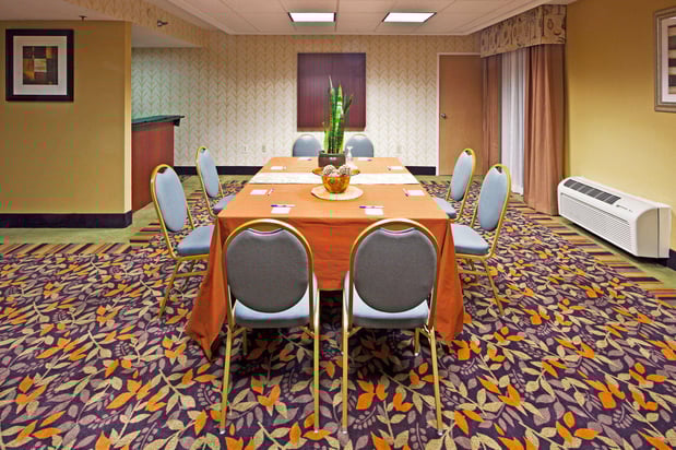 Images Holiday Inn Express Clearwater East - Icot Center by IHG