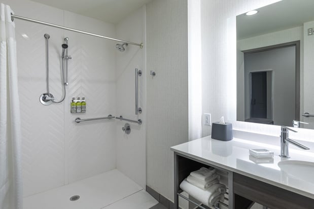 Images Holiday Inn Greenville - Woodruff Road by IHG