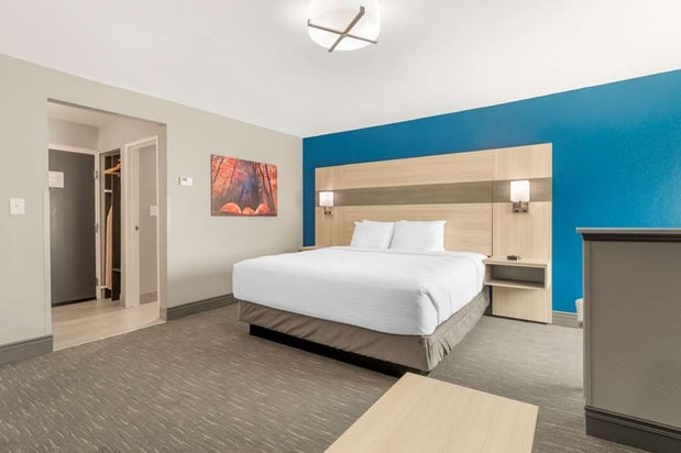 Images Best Western Plus Magnolia Inn & Suites