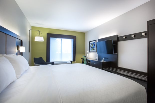 Images Holiday Inn Express & Suites Tupelo by IHG