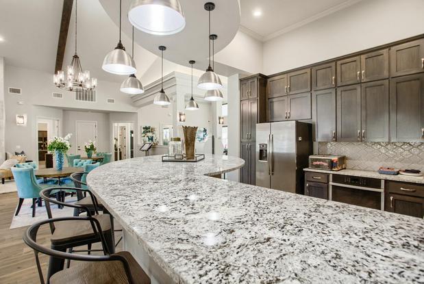 Images Urban Oaks at Conroe