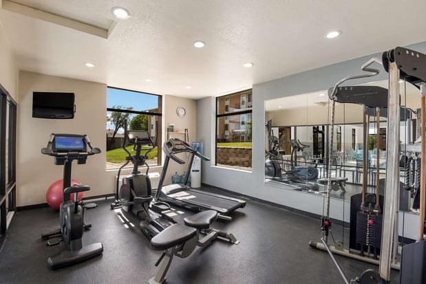 Images SureStay Plus by Best Western Coralville Iowa City