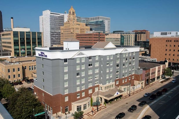 Images Hilton Garden Inn Rochester Downtown