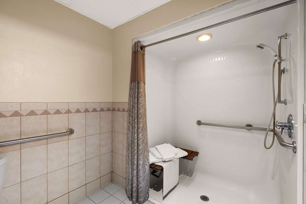 Images Best Western Northwoods Lodge