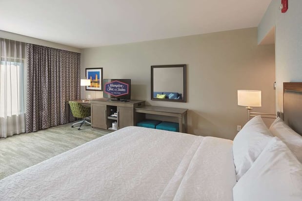 Images Hampton Inn & Suites Sacramento at CSUS