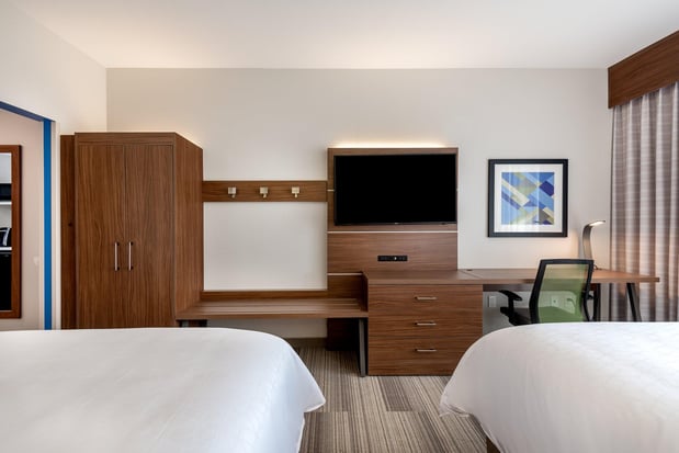 Images Holiday Inn Express & Suites Santa ANA - Orange County by IHG
