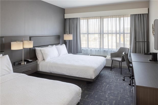 Images Hampton Inn & Suites Portsmouth Downtown