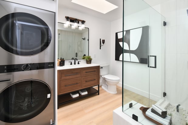 Images Anna Connolly, REALTOR | RE/MAX Accord