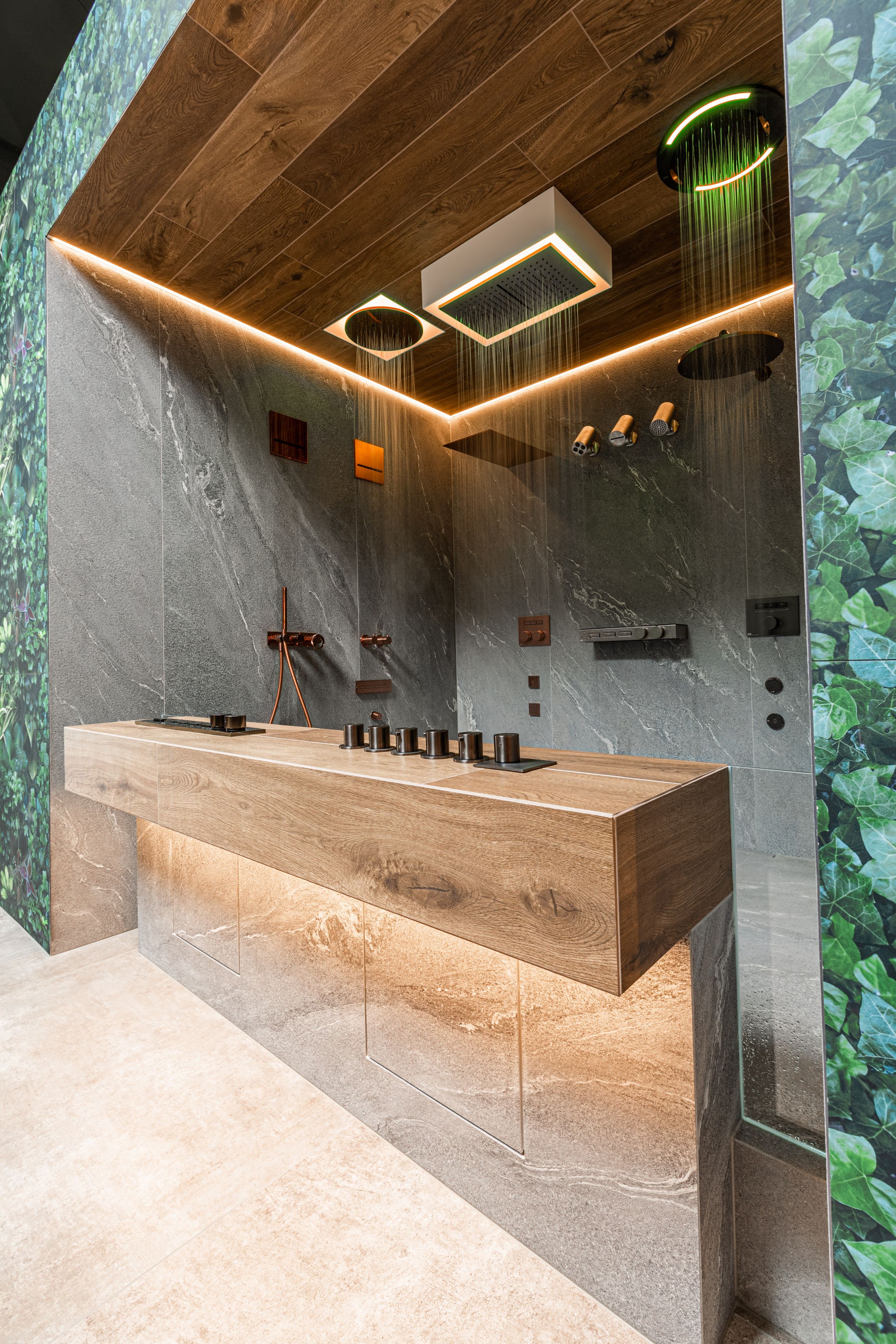 Bilder Bazzi - Art & Solutions