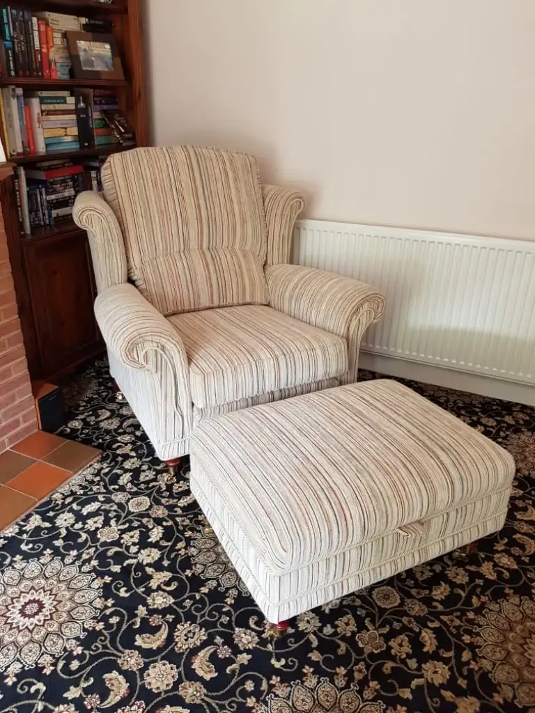 Images A R Clark Upholstery