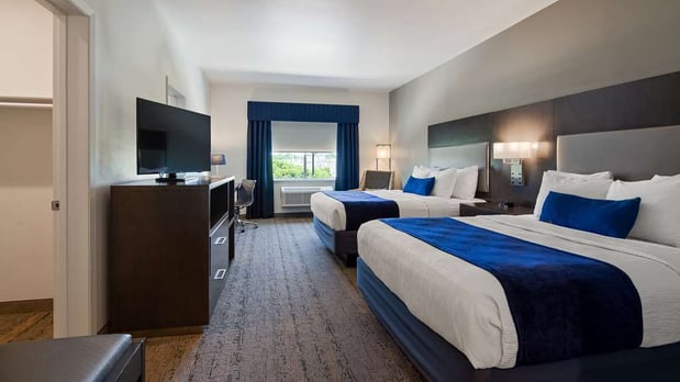 Images Best Western Plus Roland Inn & Suites