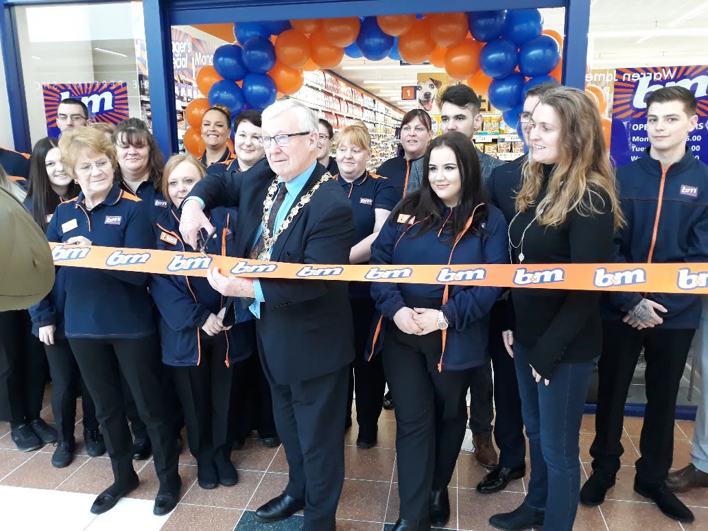 Store staff at B&M's new store in Livingston were delighted to welcome local mayor, Councillor Tom Kerr and local charity Children First The charity received £250 worth of B&M vouchers for taking part in B&M's special day, while Mayor Kerr cut the ribbon