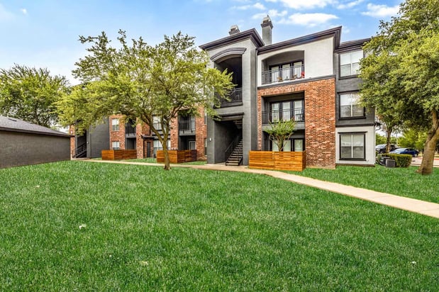 Images Anthem Town East Apartments