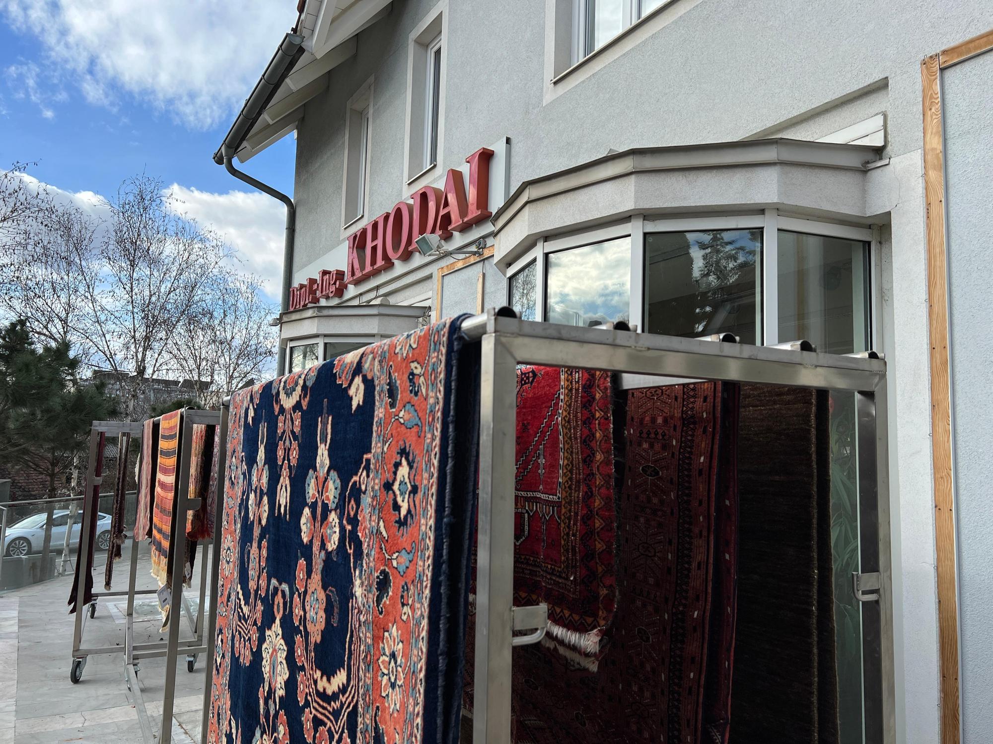 Bild 65 von Teppiche Dipl. Ing. Khodai GmbH - Teppichreinigung