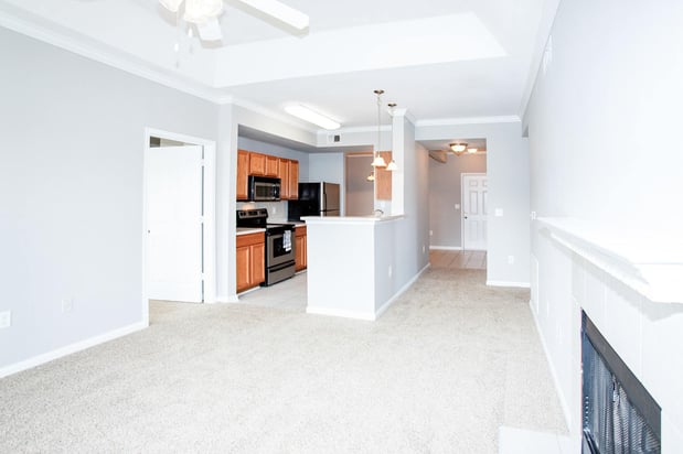 Images Estancia Apartments