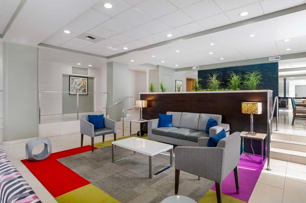 Images Best Western Plus Commerce Hotel