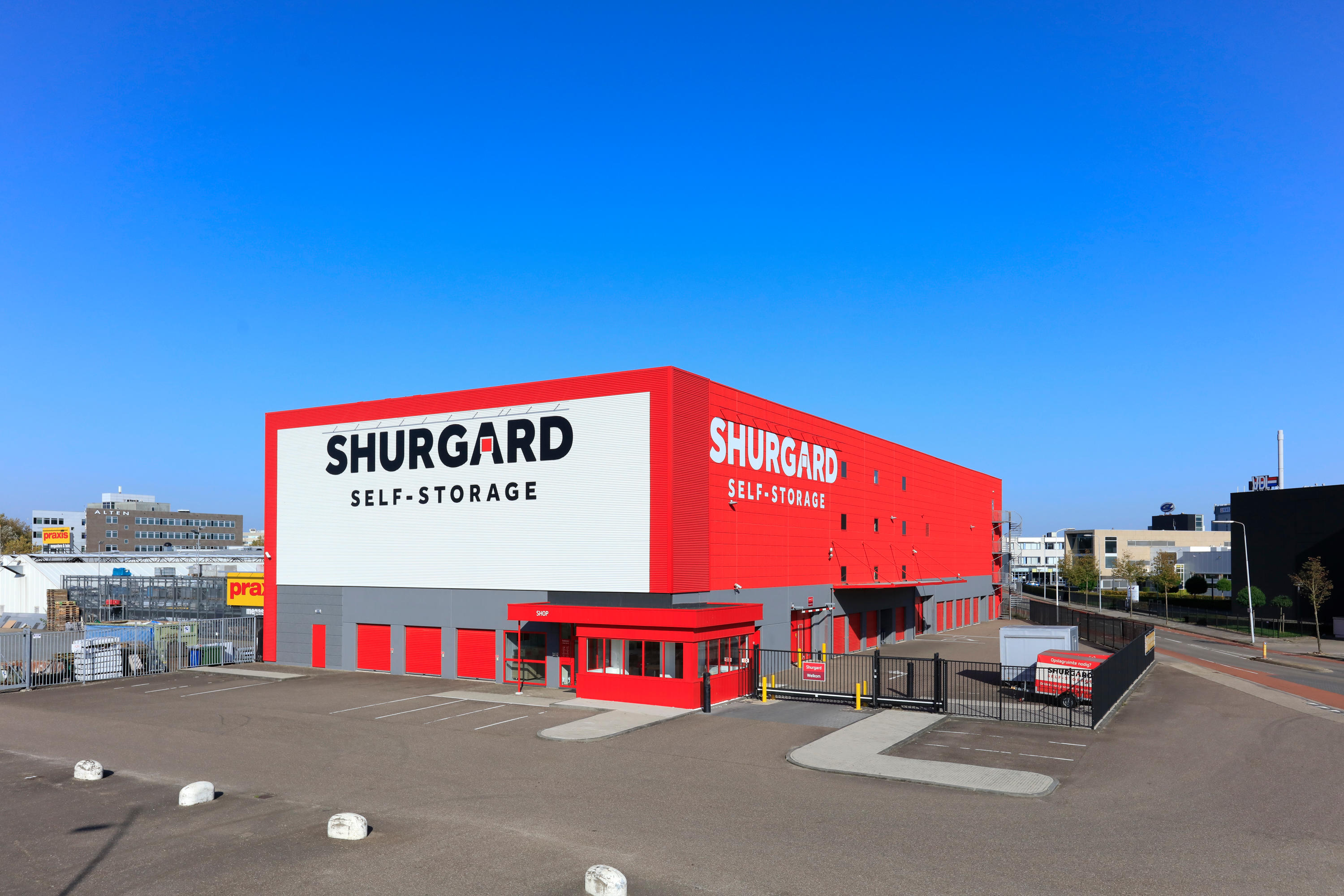 Shurgard Self Storage Eindhoven West - Entrepots En Magazijnen tot Eindhoven (adres, openingsuren, recensies, TEL: 0402595...) - Infobel