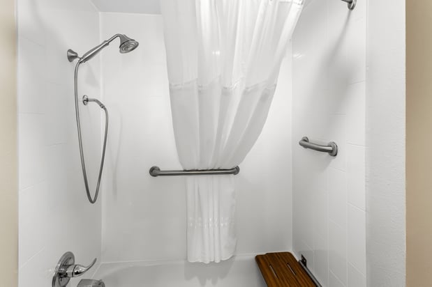 Images Holiday Inn Express & Suites Charleston-Southridge by IHG