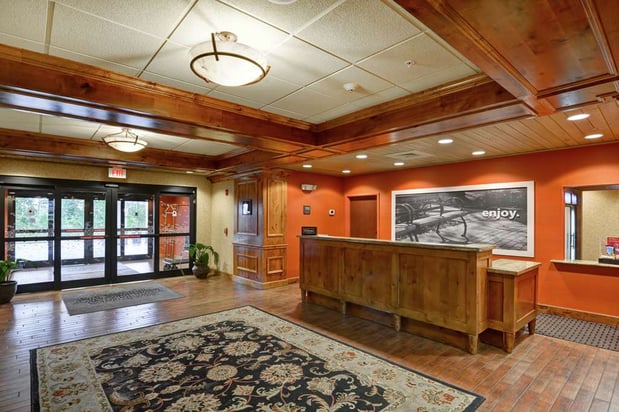 Images Hampton Inn & Suites New Hartford