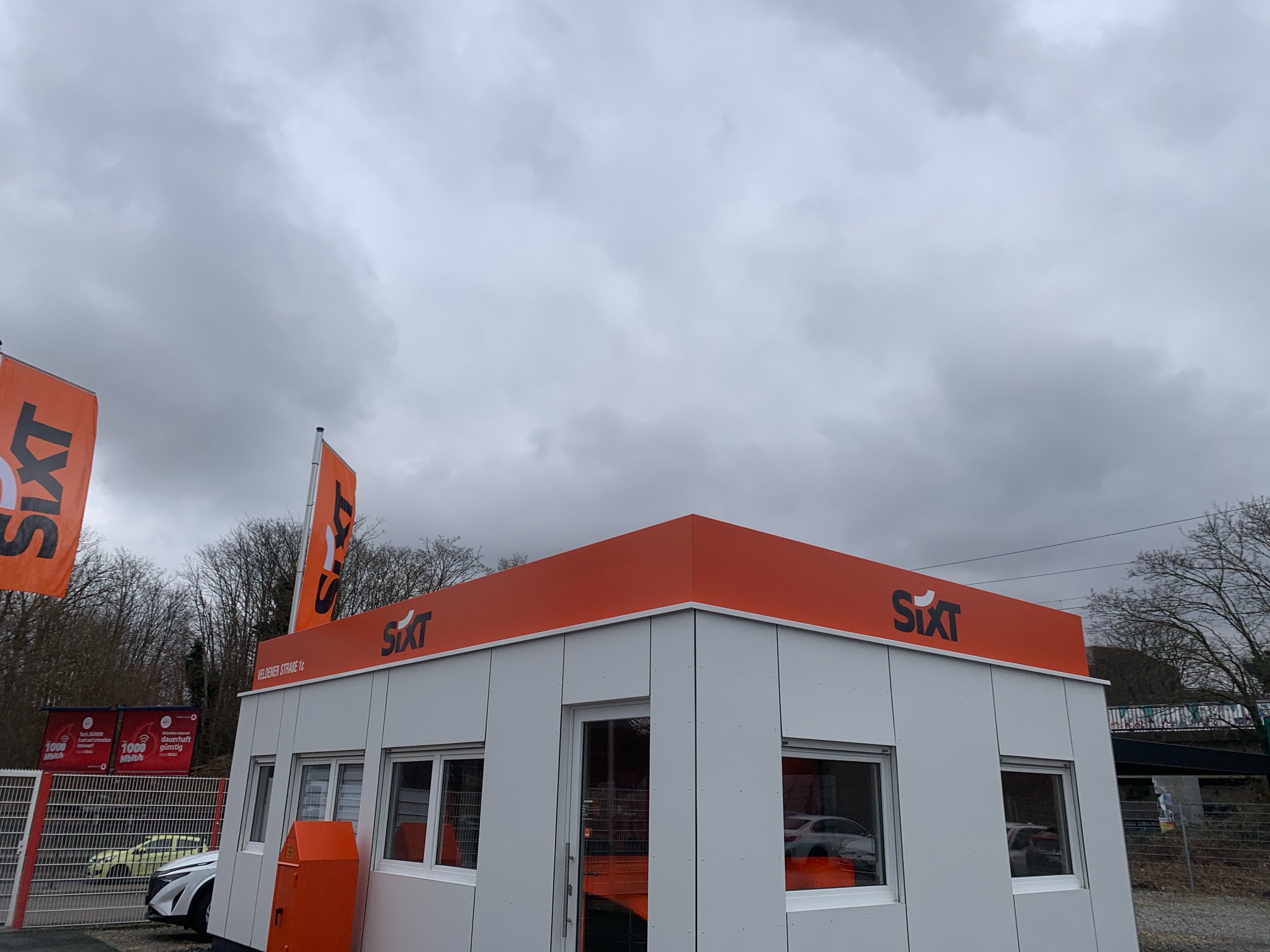 SIXT Autovermietung Düren, Veldener Strasse 1c in Düren