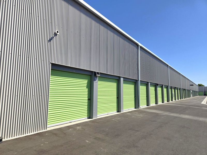 Images Extra Space Storage