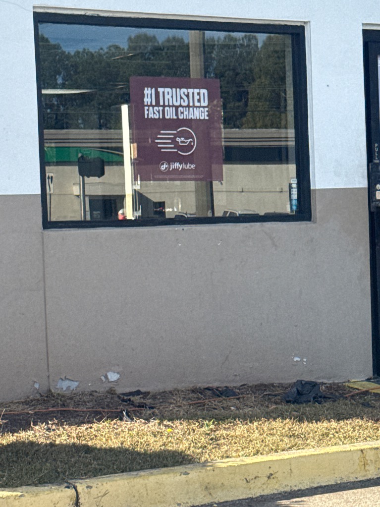 Jiffy Lube Oil Change Image