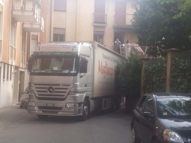 Images Traslochi e Trasporti Magliocco Sebastiano e Luca