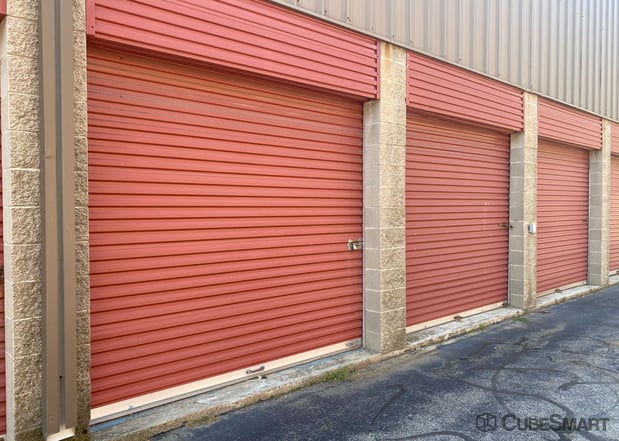 Images CubeSmart Self Storage