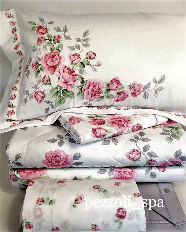 Images Pezzoli Bologna Biancheria per La Casa