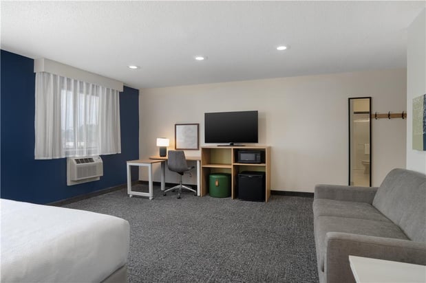 Images Spark by Hilton Carlisle South