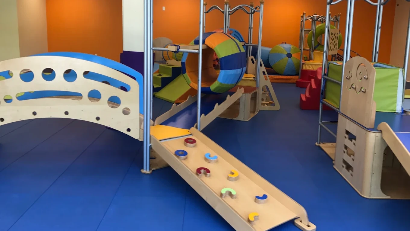 Come inside and discover a place created especially for young children and the people who care for them. Our children classes in Lafayette make it easy to add purposeful play, learning, and quality family time to your week.