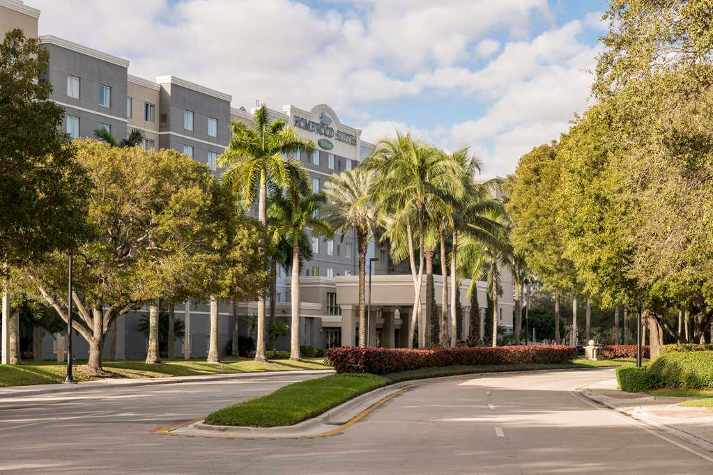 Exterior Homewood Suites by Hilton Miami-Airport/Blue Lagoon Miami (305)261-3335