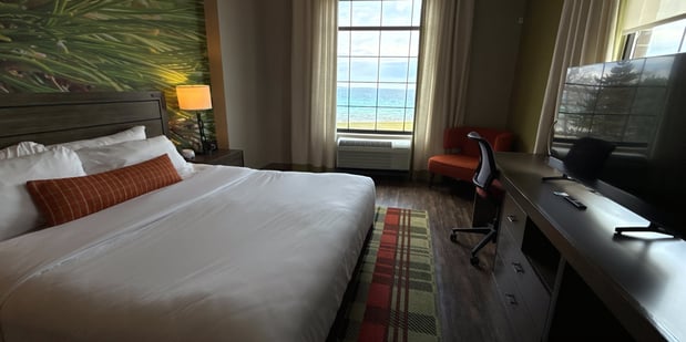 Images Hotel Indigo Traverse City by IHG