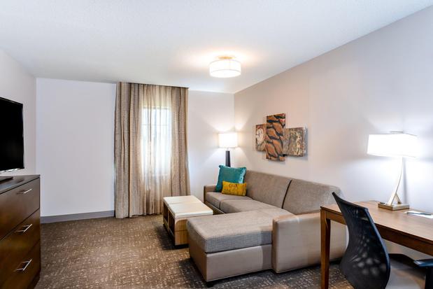 Images Staybridge Suites Fort Lauderdale Airport - West by IHG
