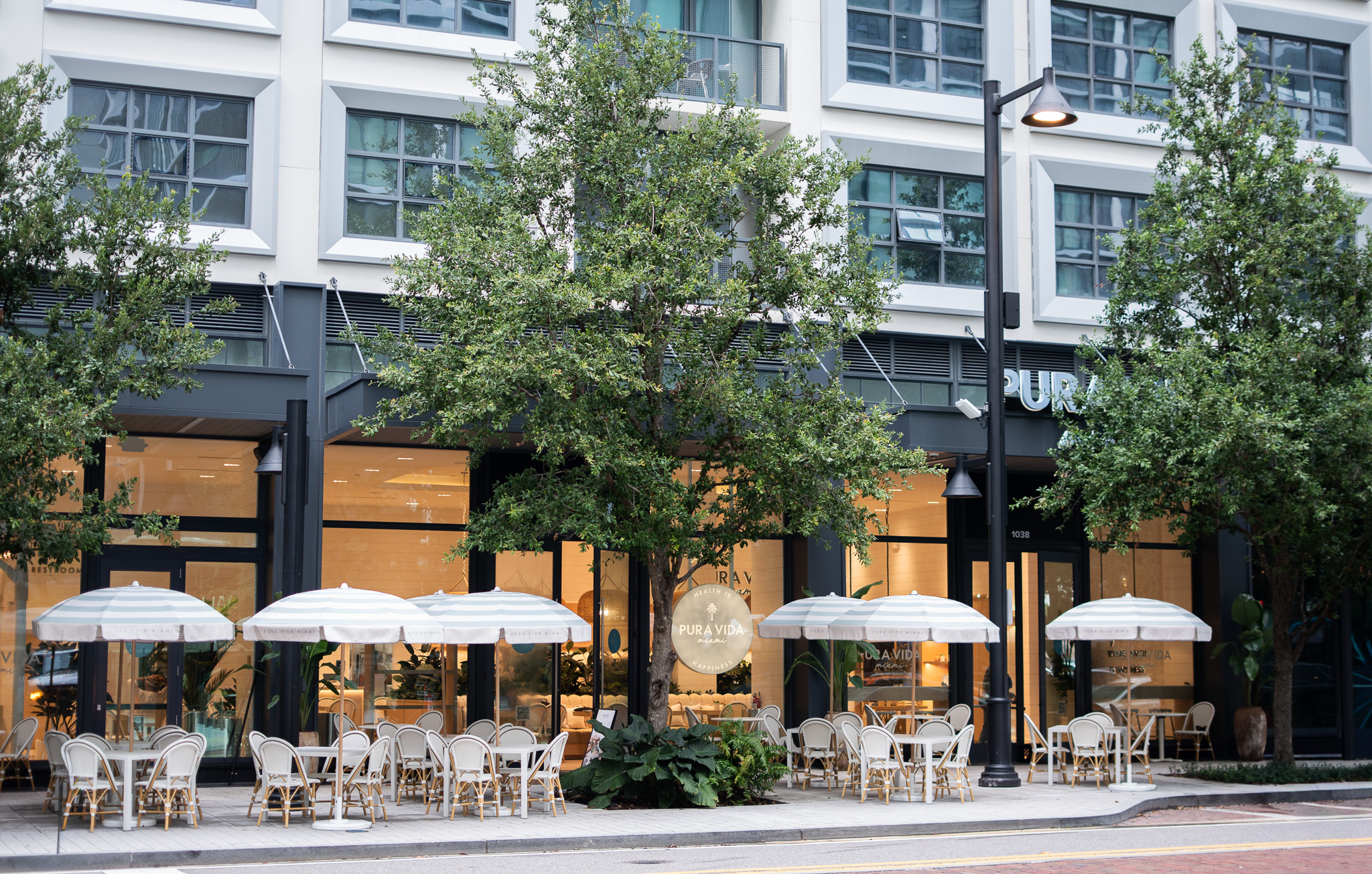 Pura Vida Miami Water Street Exterior 