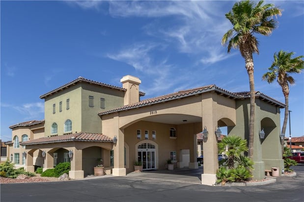Images Best Western Plus A Wayfarer's Inn and Suites